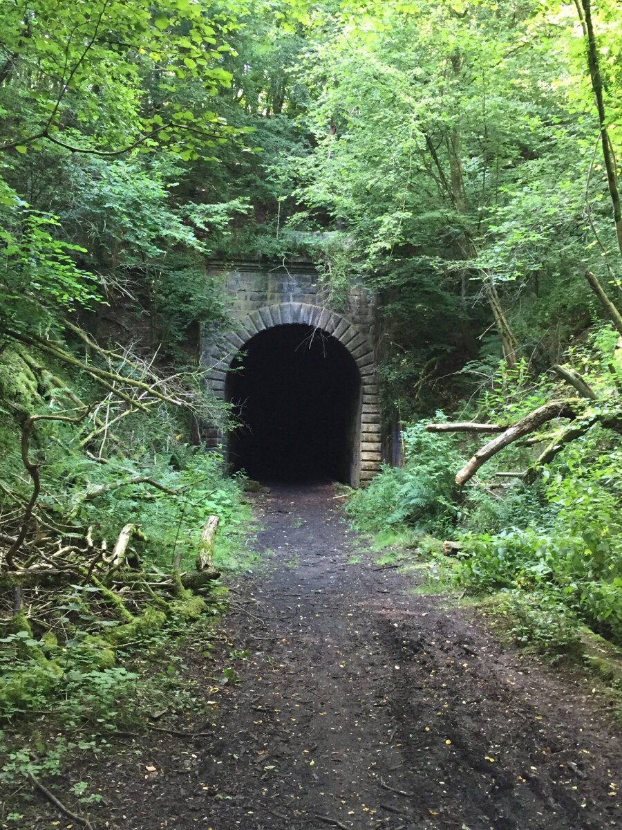 Tunnel – Plooschter Projet Trail · Foto 2