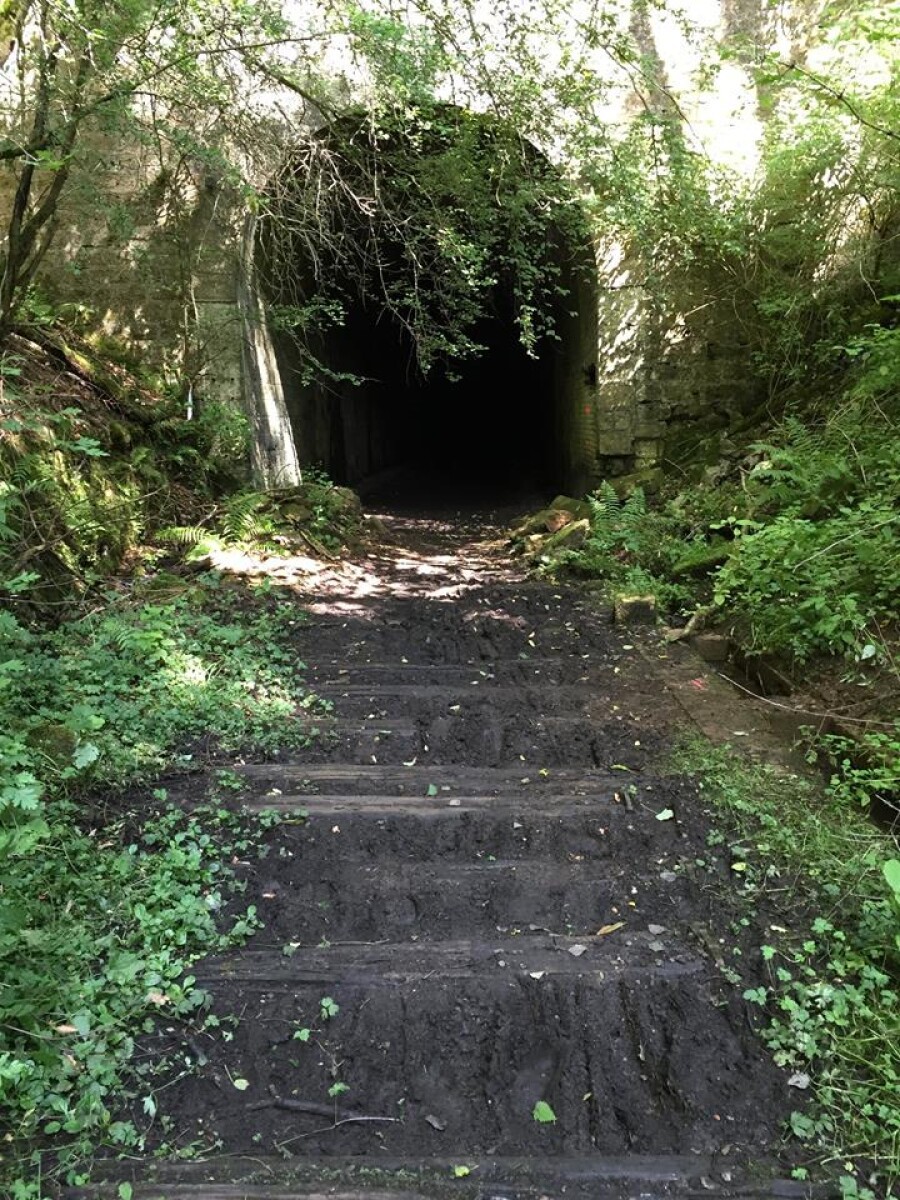 Tunnel – Plooschter Projet Trail · Foto 6